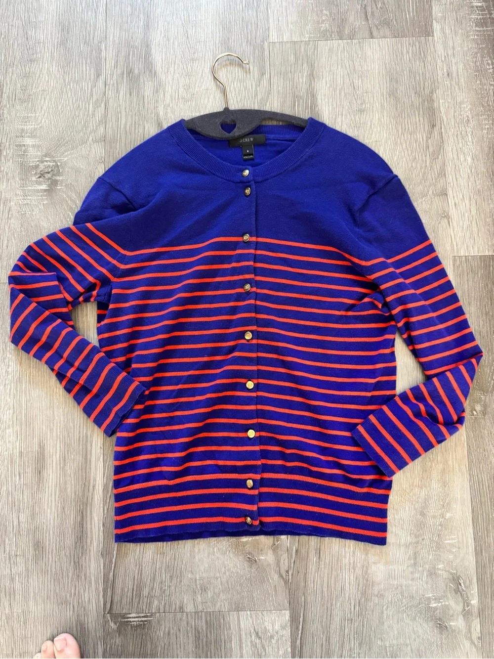 J. Crew 𝑻𝑰𝑻𝑳𝑬 crew